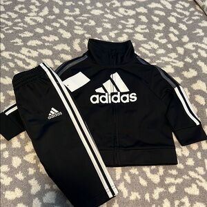 Adidas Infant tracksuit NWTS